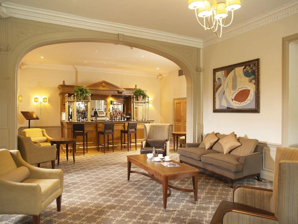 Macdonald Frimley Hall Hotel y Spa Camberley Exterior foto