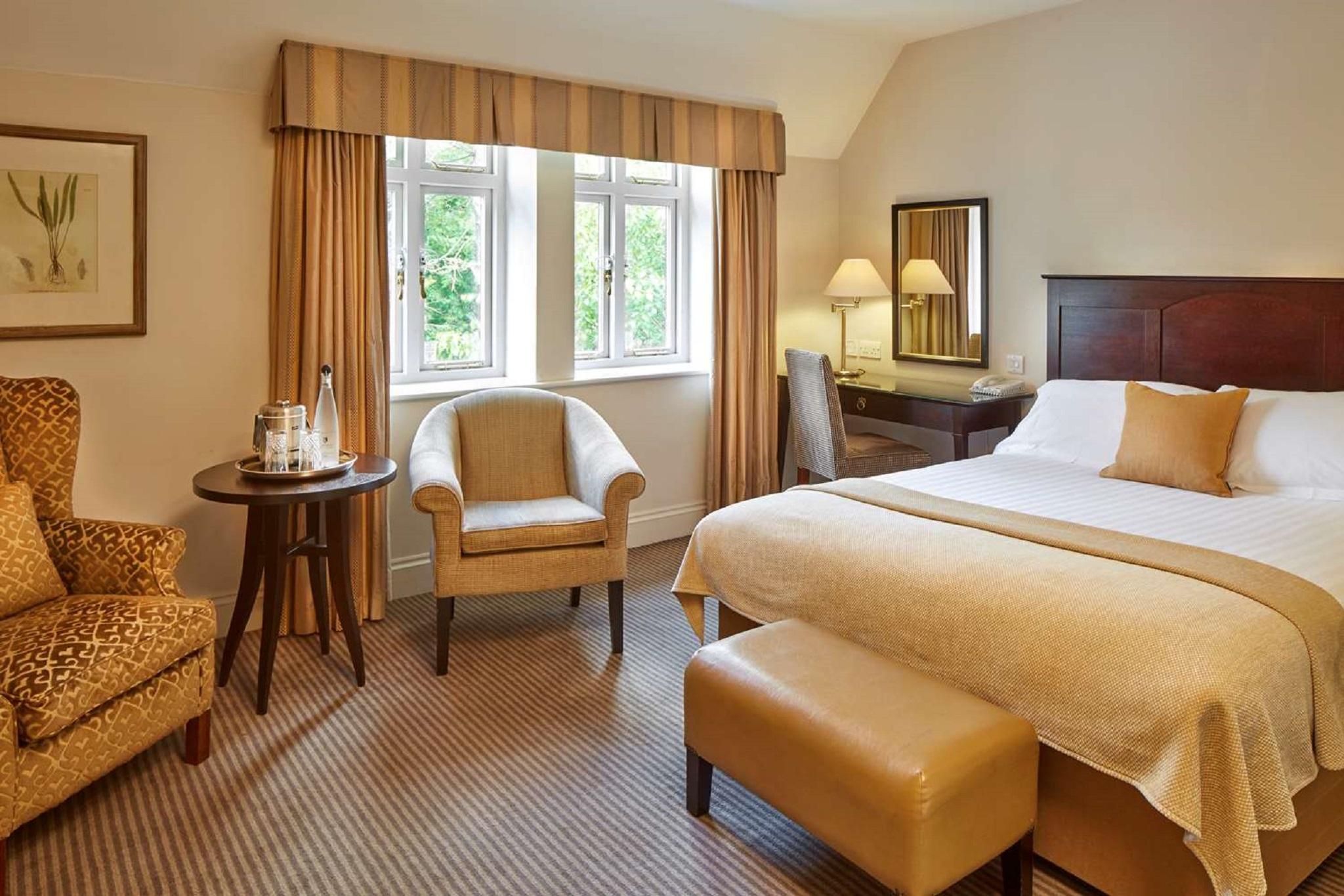 Macdonald Frimley Hall Hotel y Spa Camberley Exterior foto