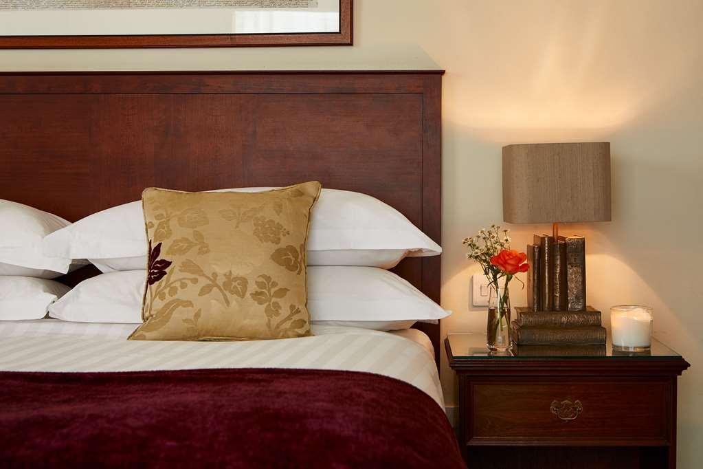 Macdonald Frimley Hall Hotel y Spa Camberley Habitación foto