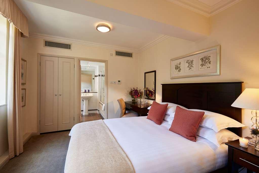 Macdonald Frimley Hall Hotel y Spa Camberley Habitación foto
