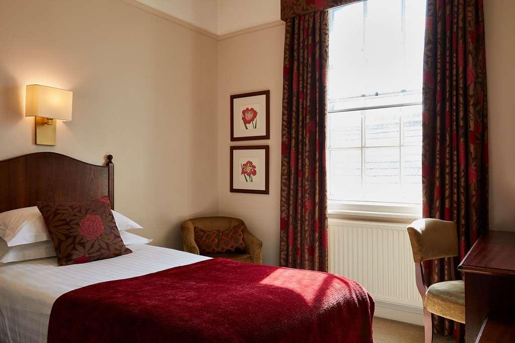 Macdonald Frimley Hall Hotel y Spa Camberley Habitación foto